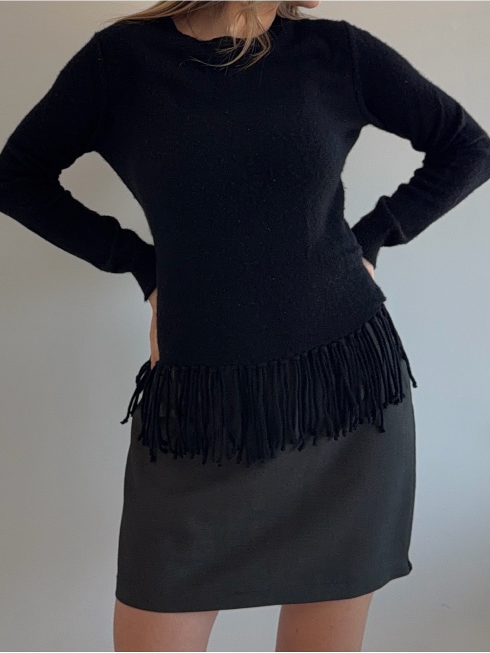 AQUA 100% Cashmere Black Fringe Sweater | Size XS | Luxury Essentials